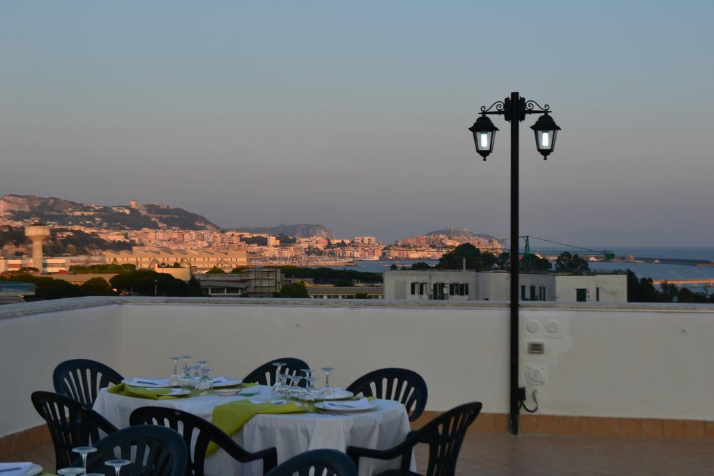 Hotel Santa Marta Ποτσουόλι Εξωτερικό φωτογραφία