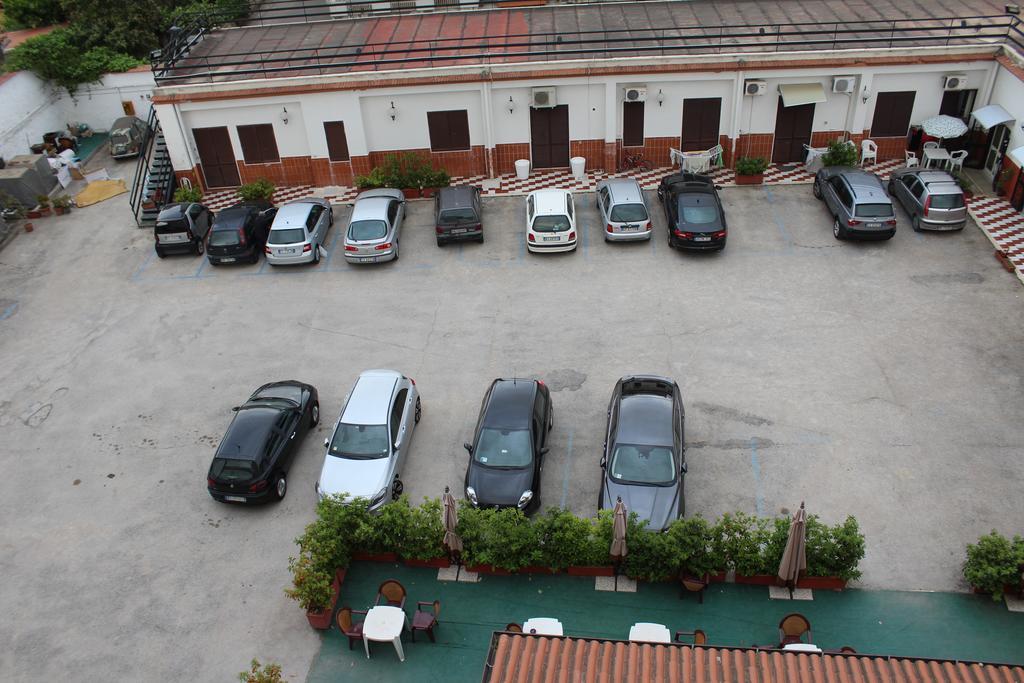 Hotel Santa Marta Ποτσουόλι Εξωτερικό φωτογραφία