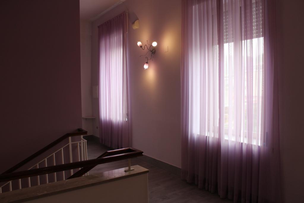 Hotel Santa Marta Ποτσουόλι Εξωτερικό φωτογραφία